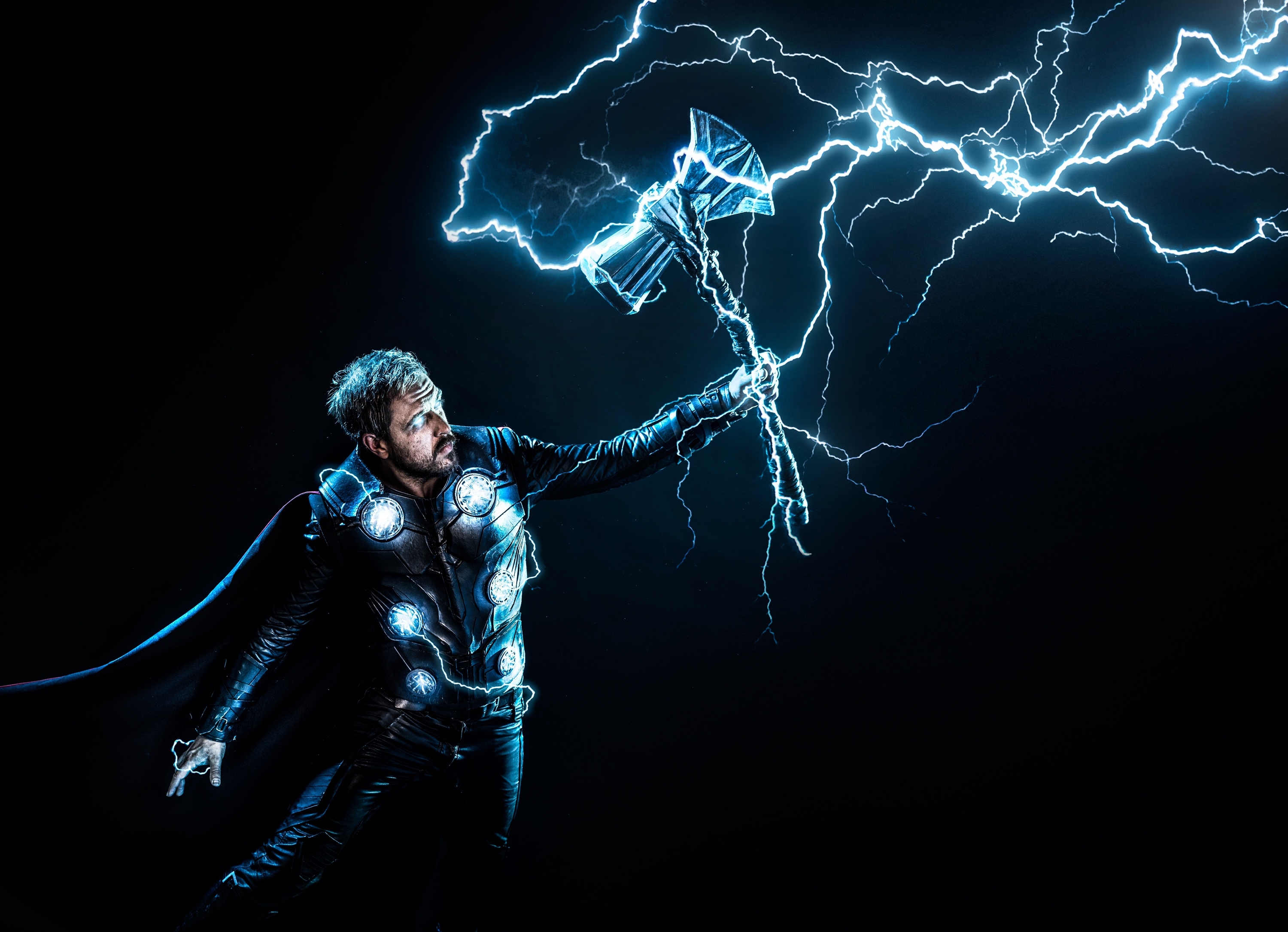 318580 Avengers: Endgame, Thor, Stormbreaker, Hammer, Lightning, 4K - Rare  Gallery HD Wallpapers