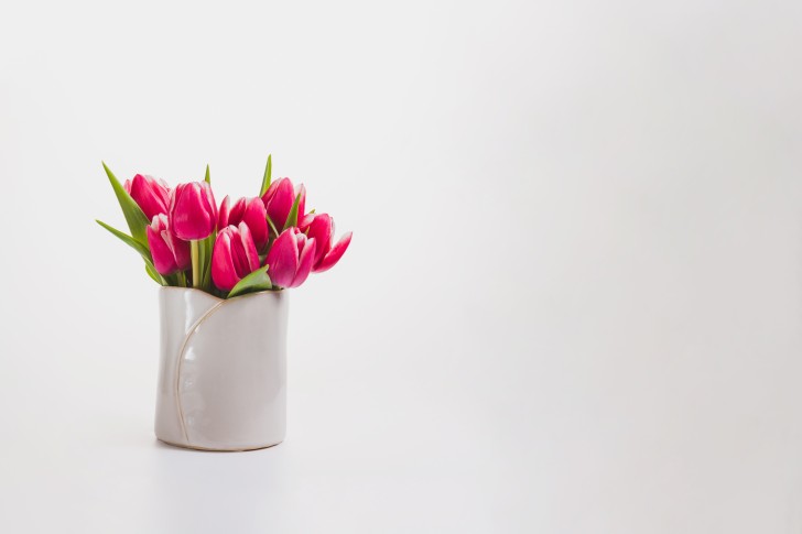 Wallpaper Vase, Tulip Bouquet, Pretty - Resolution:7733x5156 - Wallpx